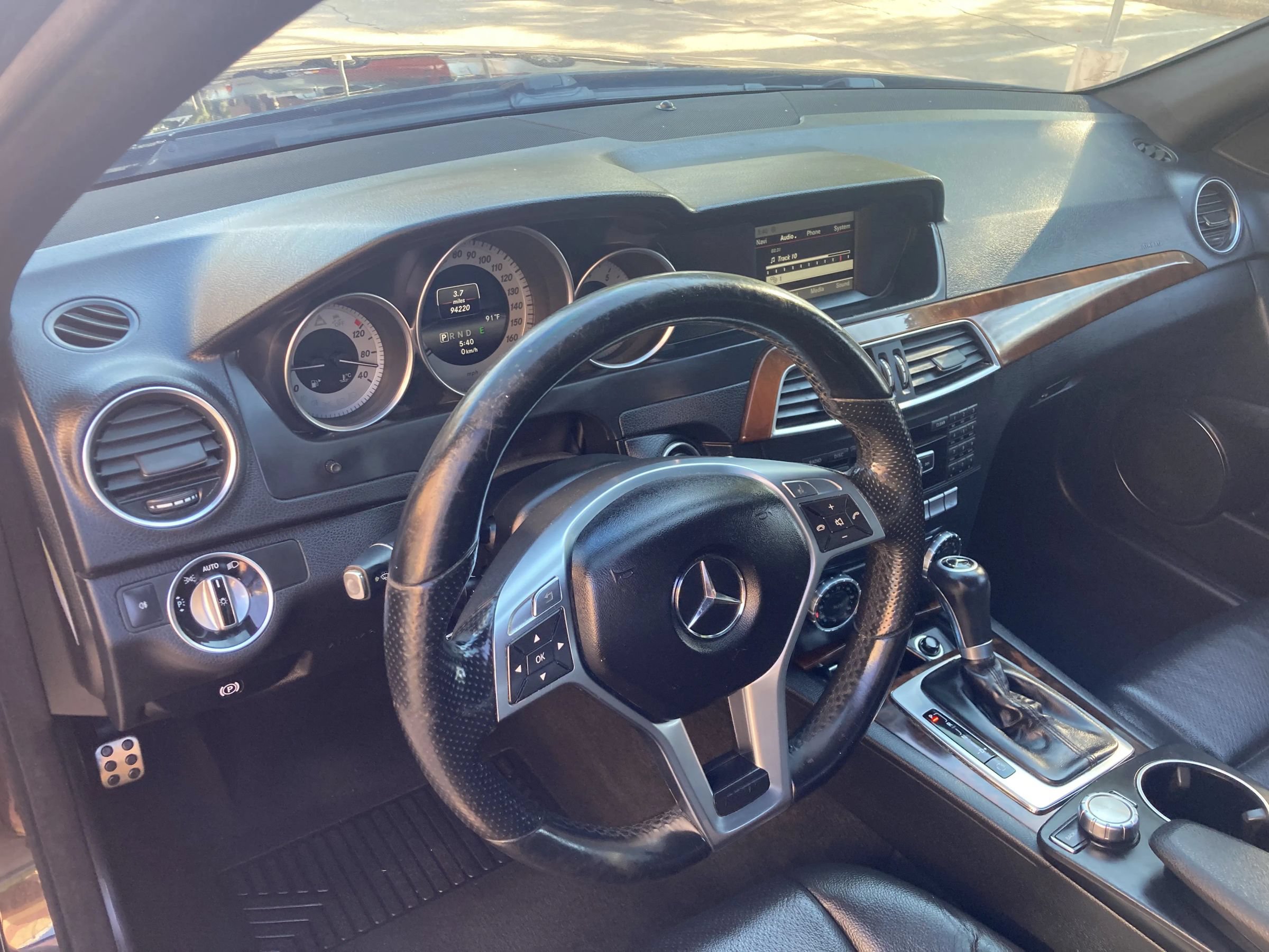 Used 2014 Mercedes-Benz C 250 Sedan w/ Premium 1 Package image 34