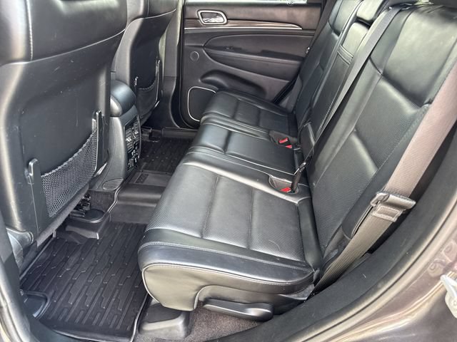 Used 2018 Jeep Grand Cherokee Overland AWD/4WD image 13