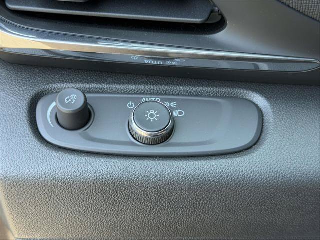 Used 2026 Buick Envista Preferred w/ Advanced Safety Package FWD image 22