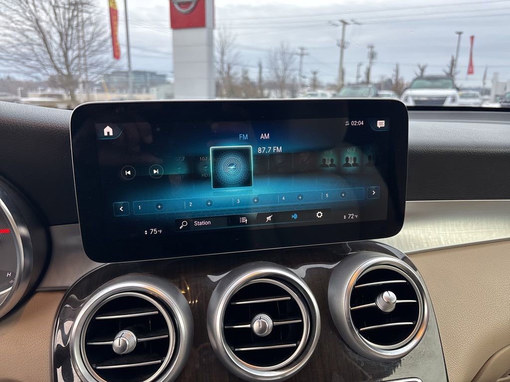 Used 2021 Mercedes-Benz GLC 300 image 14