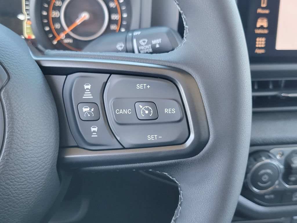 New 2026 Jeep Gladiator Sport AWD/4WD image 6