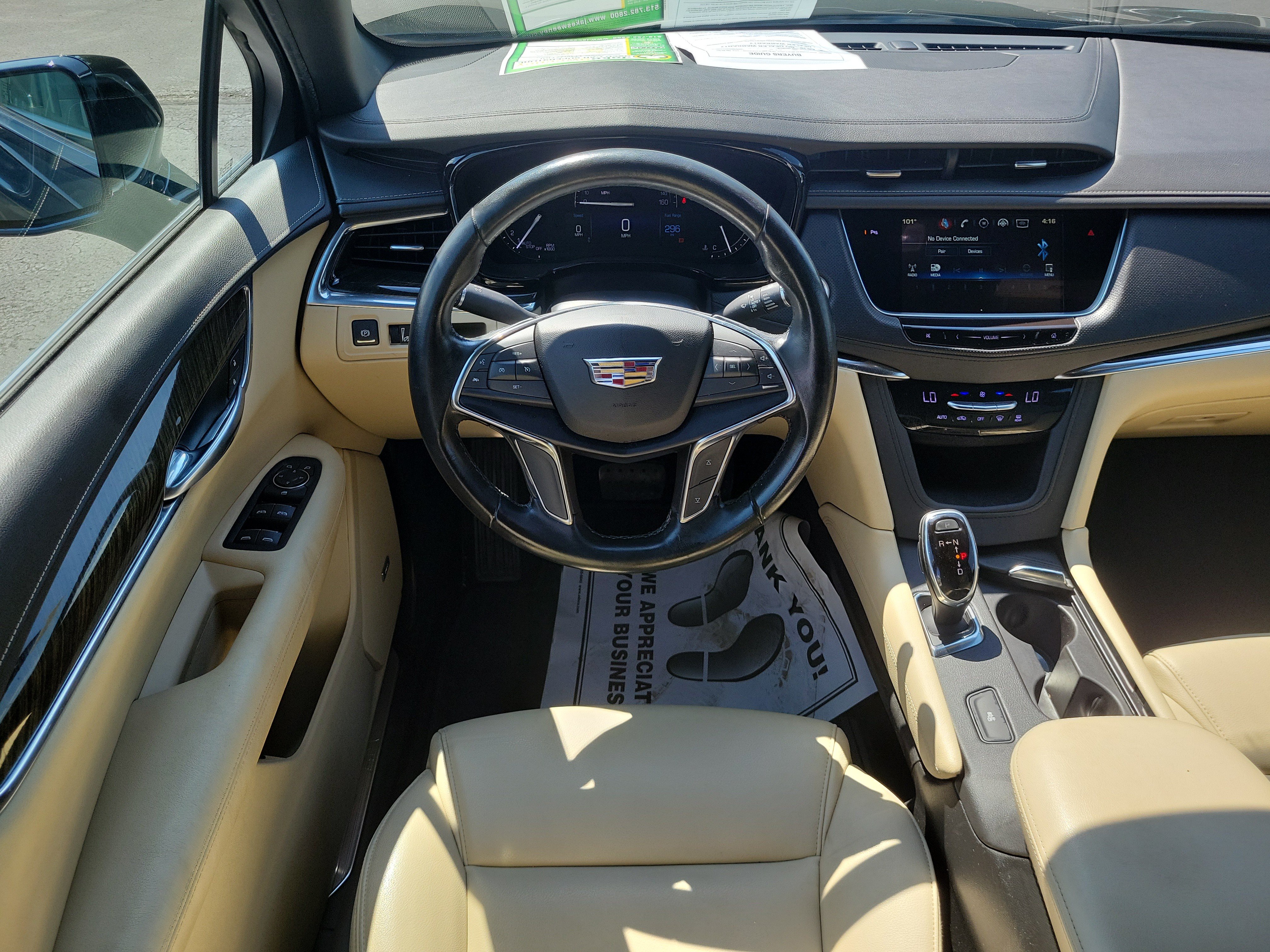 Used 2019 Cadillac XT5 Premium Luxury FWD image 12
