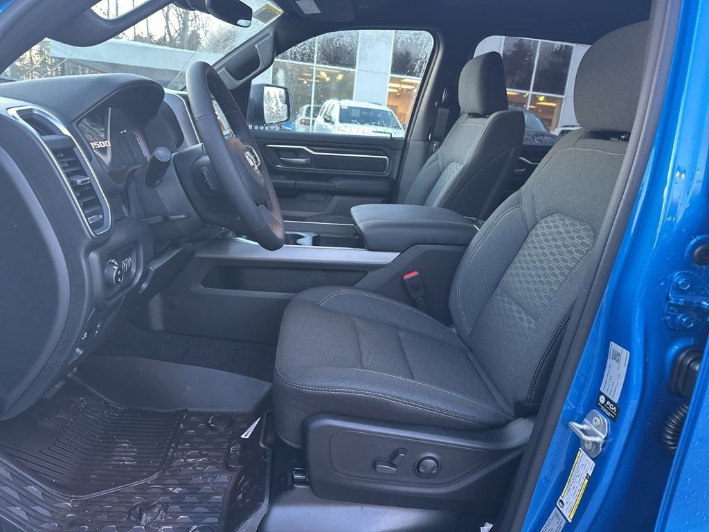 New 2026 RAM 1500 4x4 Crew Cab image 10