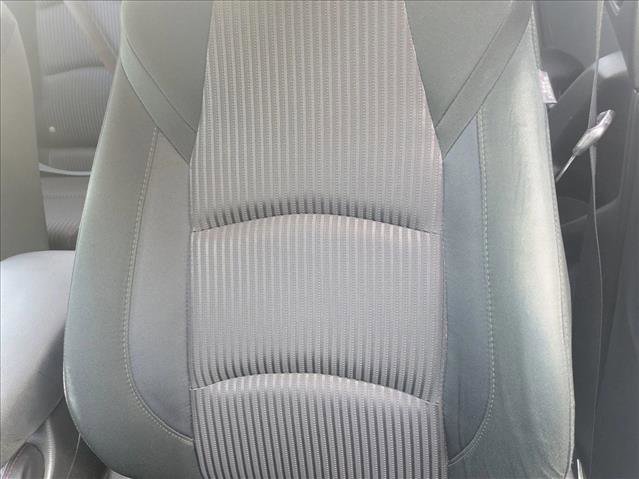 Used 2015 MAZDA MAZDA3 i Touring image 8