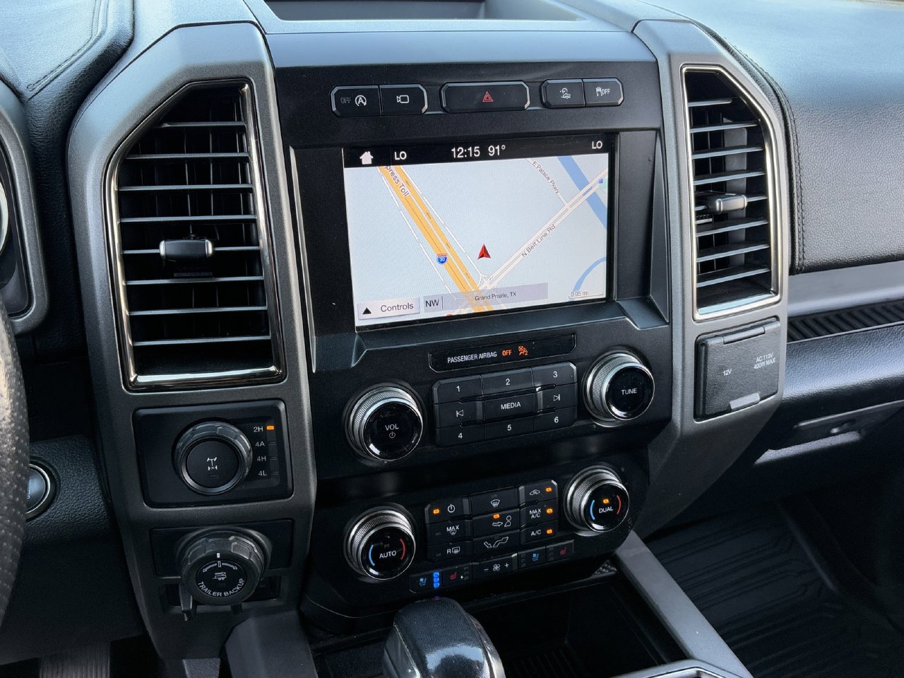 Used 2019 Ford F150 Raptor w/ Equipment Group 802A Luxury AWD/4WD image 19