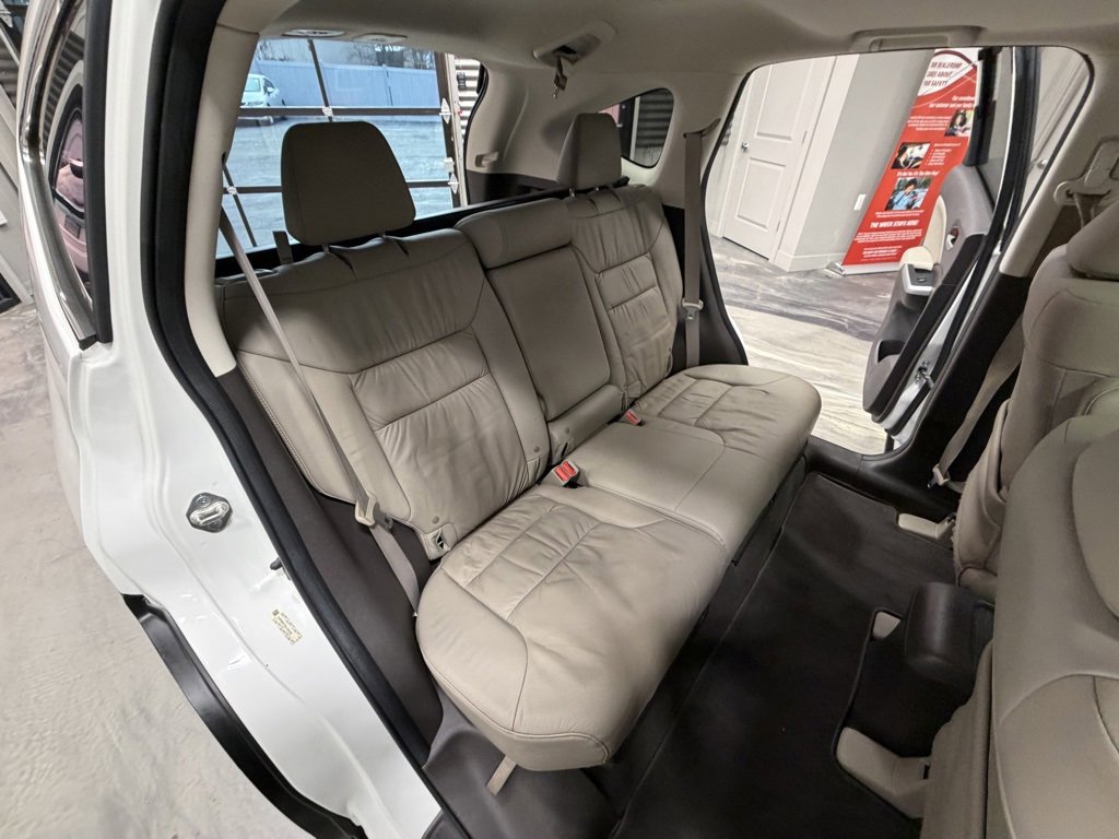 Used 2013 Honda CR-V EX-L image 6