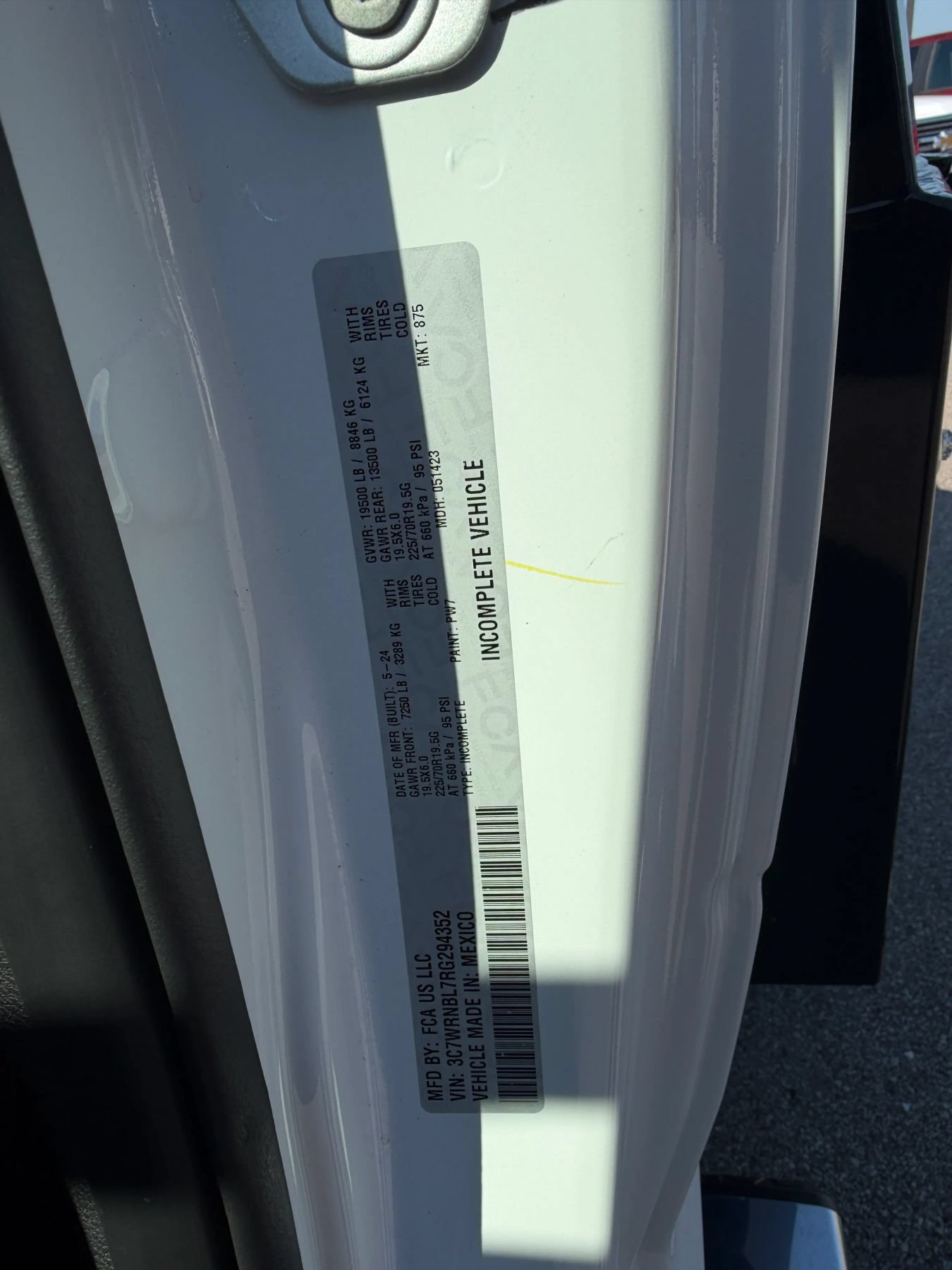 Used 2024 RAM 5500 Tradesman AWD/4WD image 14