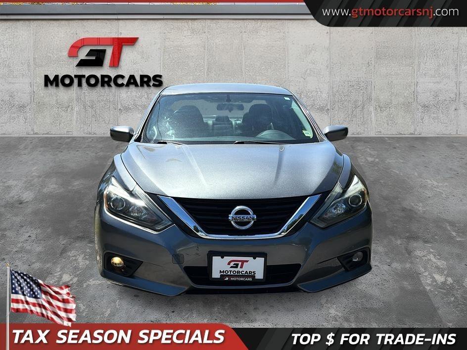 Used 2016 Nissan Altima 2.5 SR FWD image 2