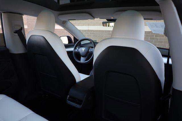 Used 2023 Tesla Model 3 Standard Range image 23