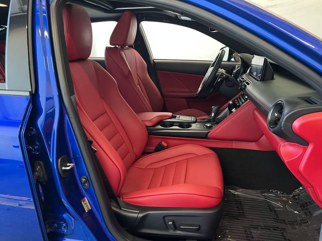 Used 2025 Lexus IS 500 RWD image 46