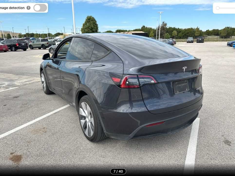 Used 2024 Tesla Model Y Long Range AWD/4WD image 7