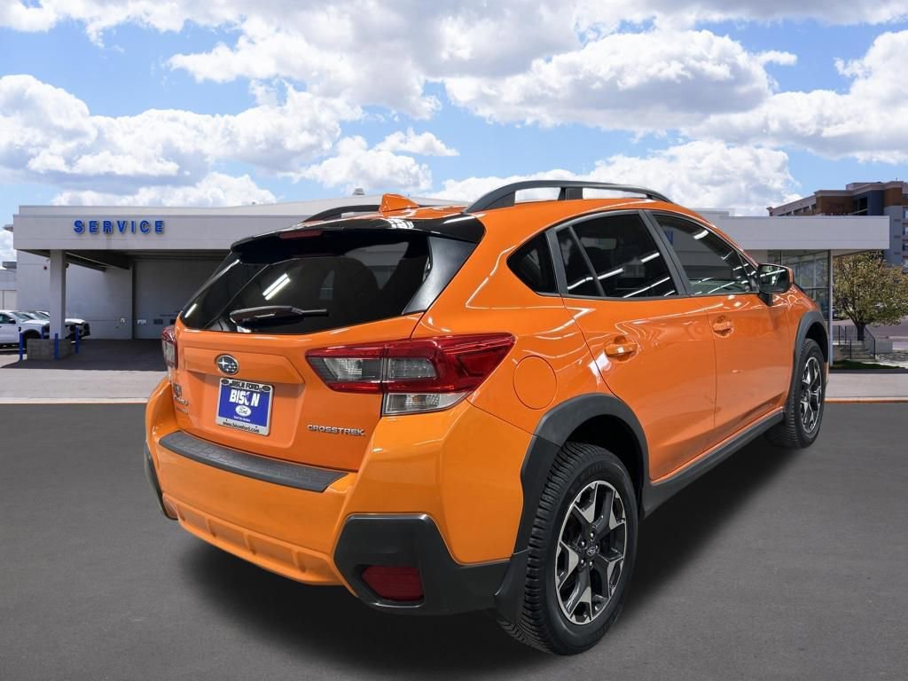 Used 2020 Subaru Crosstrek 2.0i Premium w/ Moonroof Package 1 AWD/4WD image 3