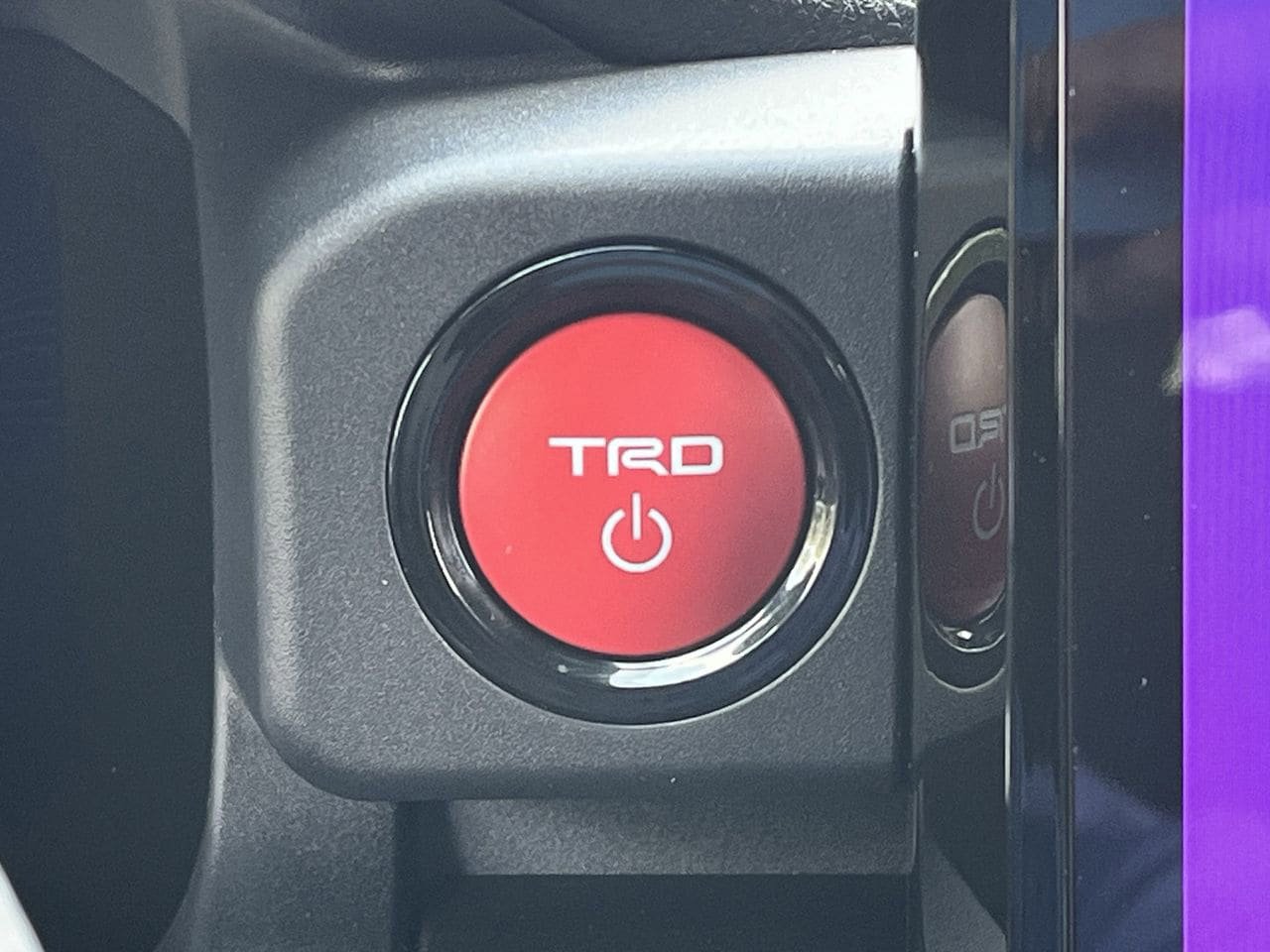 New 2026 Toyota 4Runner TRD Off-Road Premium AWD/4WD image 19