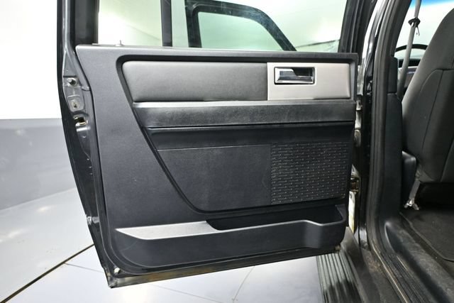 Used 2016 Ford Expedition EL XLT AWD/4WD image 33