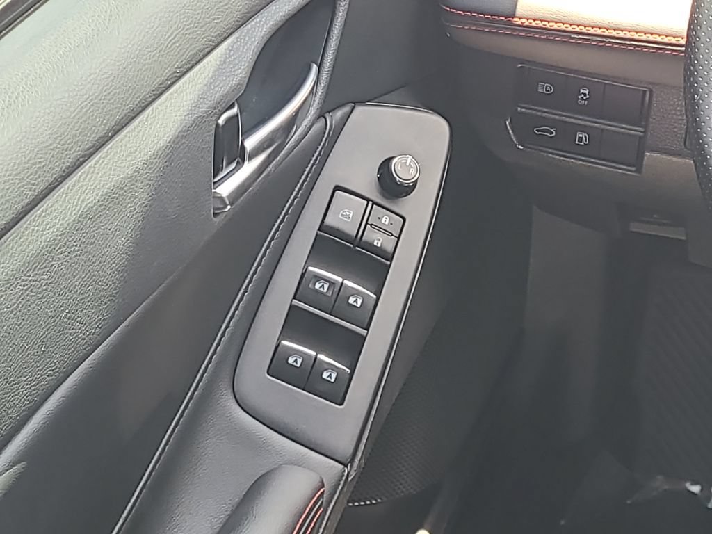 Used 2021 Toyota Avalon TRD FWD image 19