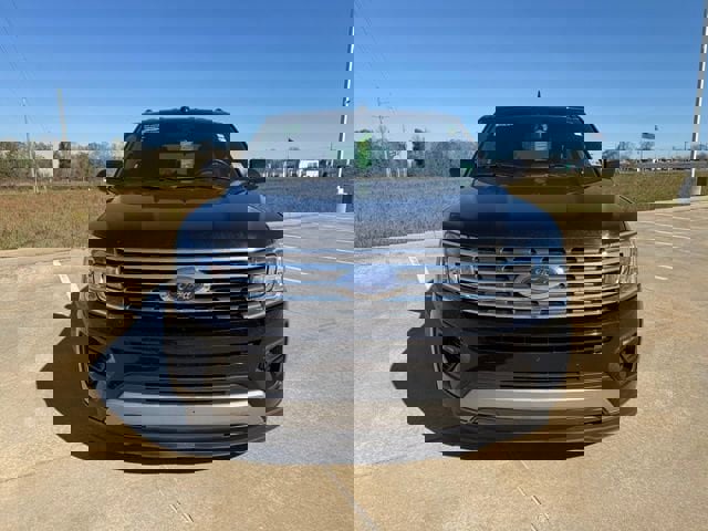 Used 2021 Ford Expedition XLT image 7