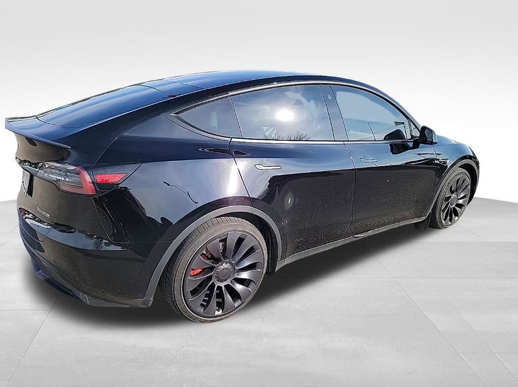 Used 2022 Tesla Model Y Performance image 16
