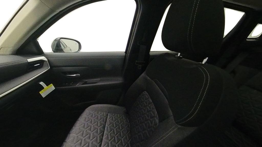 New 2026 Nissan Kicks SV w/ SV Premium Package image 23