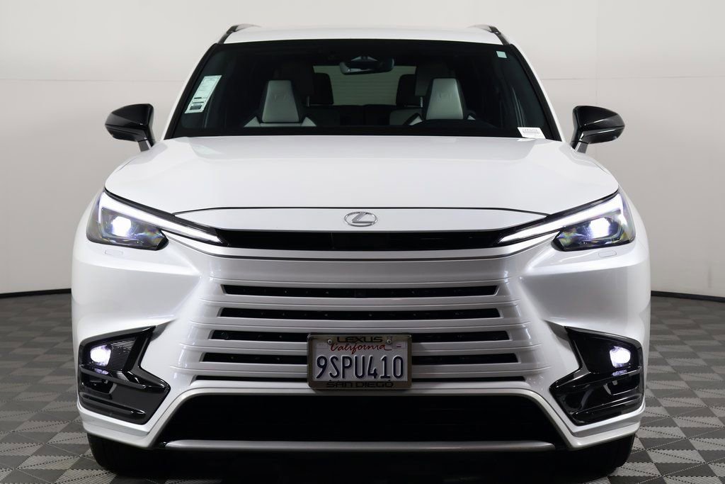Certified 2025 Lexus TX 500h AWD w/ Technology Package image 2