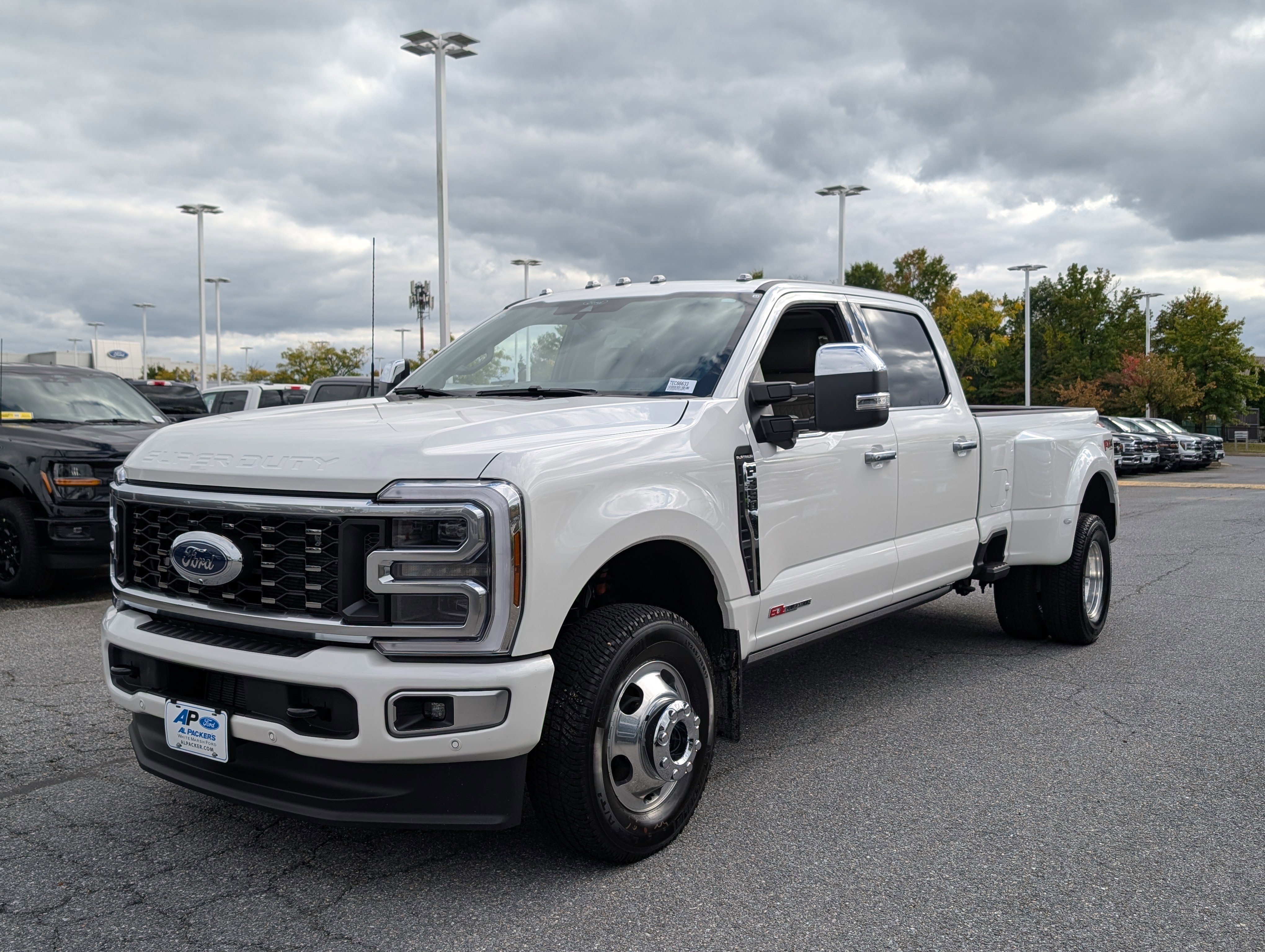 New 2026 Ford F350 Platinum w/ Platinum Plus Package image 4