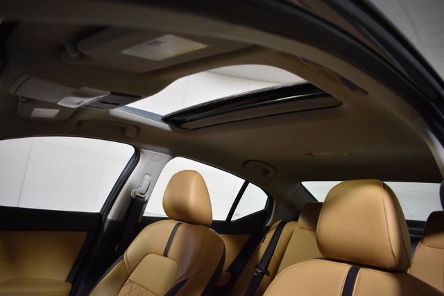 Certified 2024 Nissan Sentra SV w/ SV Premium Package FWD image 40
