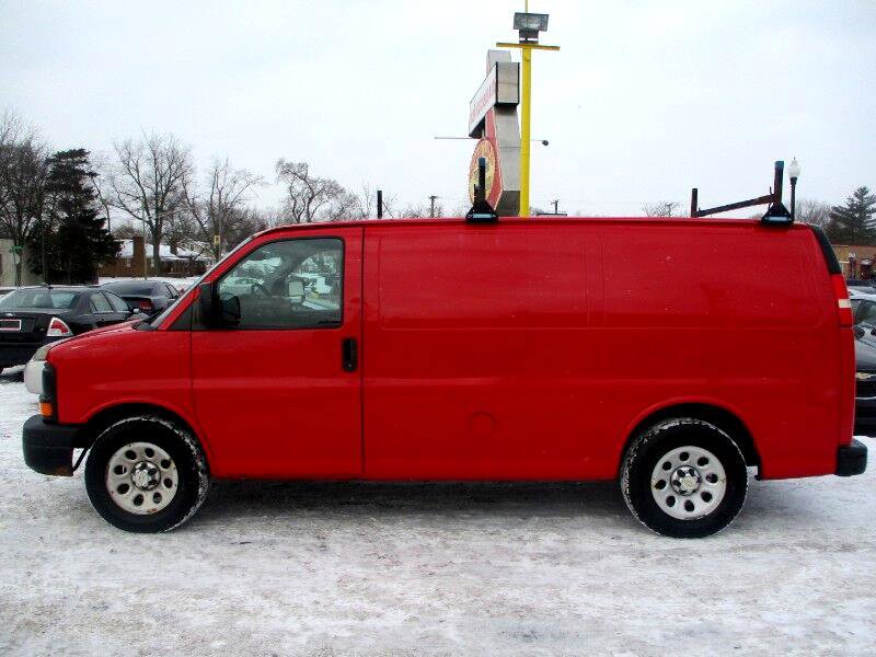 Used 2011 Chevrolet Express 1500 image 4