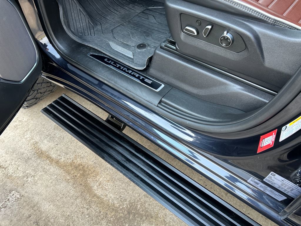 Certified 2025 GMC Sierra 2500 Denali Ultimate image 12