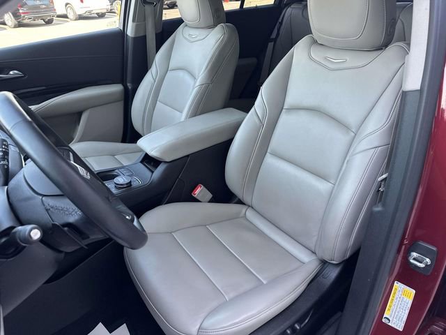 Used 2020 Cadillac XT4 Premium Luxury w/ Cold Weather Package image 20