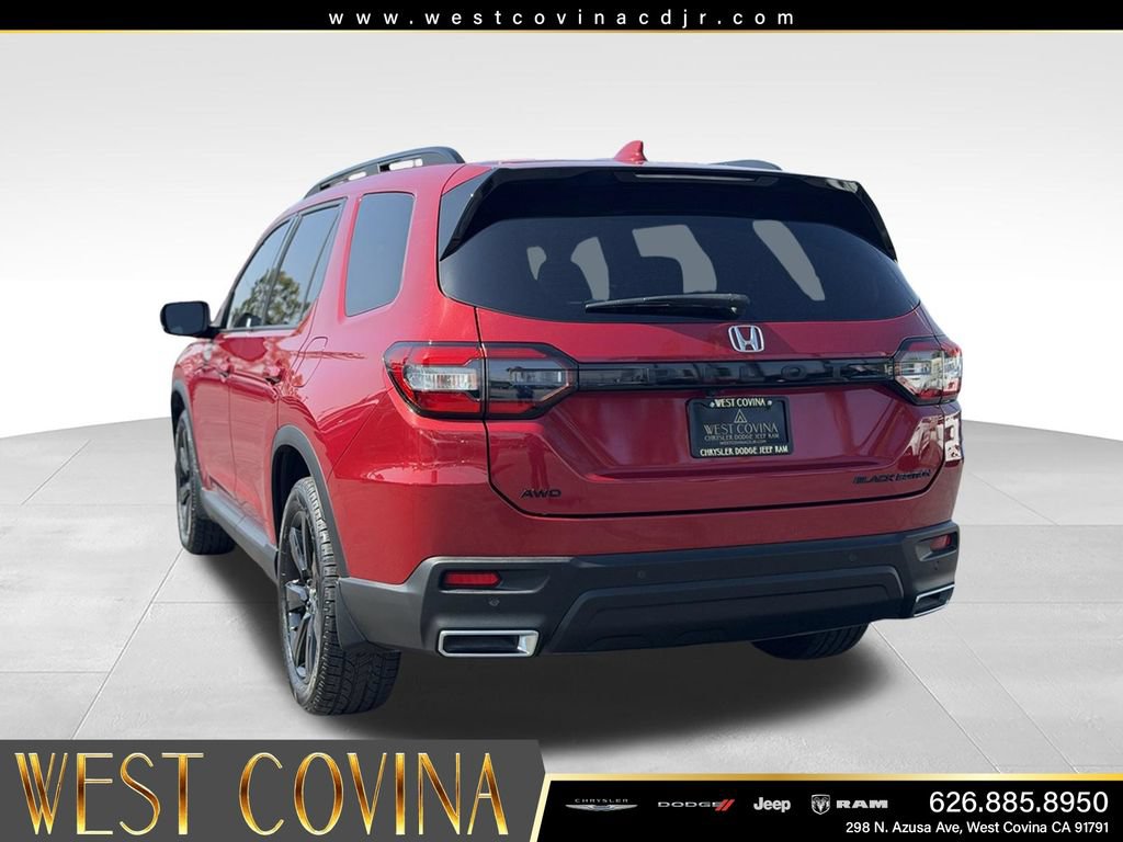 Used 2025 Honda Pilot Black Edition image 8