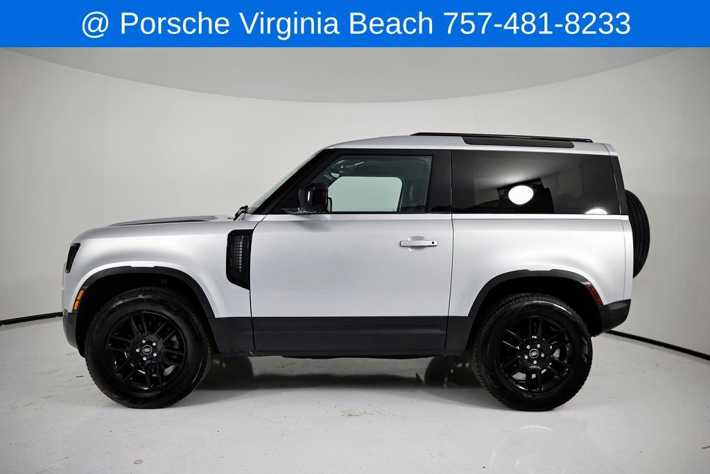 Used 2023 Land Rover Defender 90 S image 6