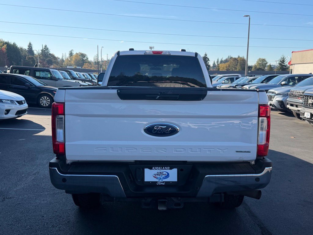 Used 2020 Ford F350 XLT w/ XLT Value Package AWD/4WD image 8