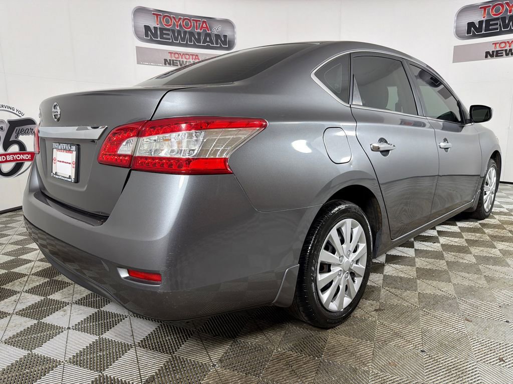 Used 2015 Nissan Sentra S image 3