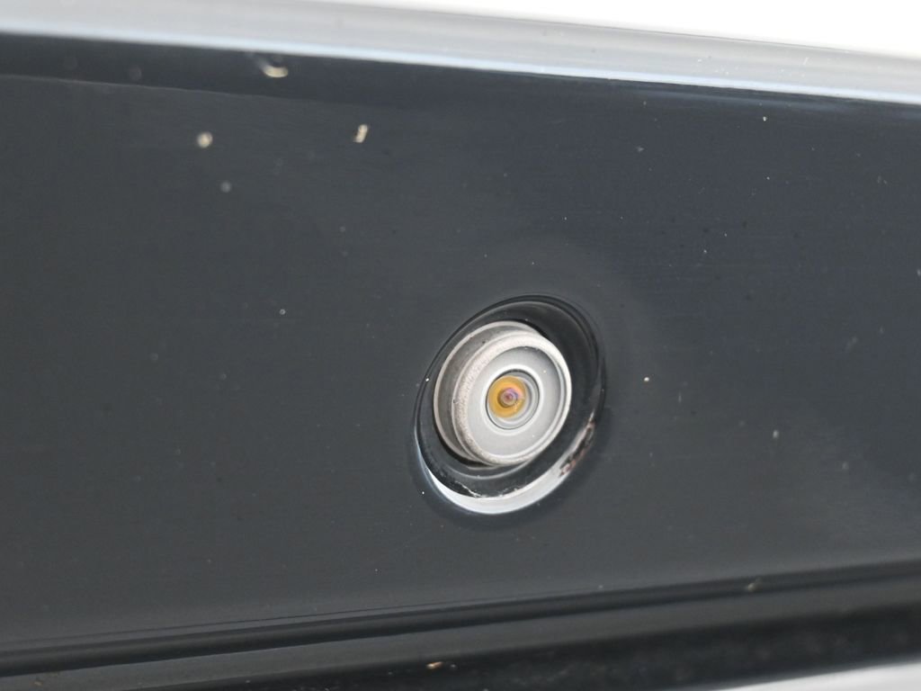 Used 2019 Dodge Challenger SXT image 34