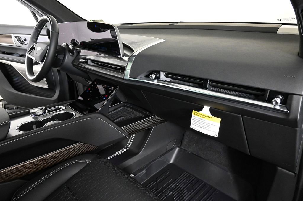 New 2026 Cadillac Vistiq Sport w/ LPO, Floor Liner Package image 24