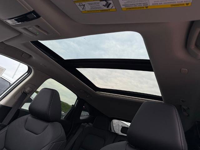 New 2026 Nissan Murano SL image 16