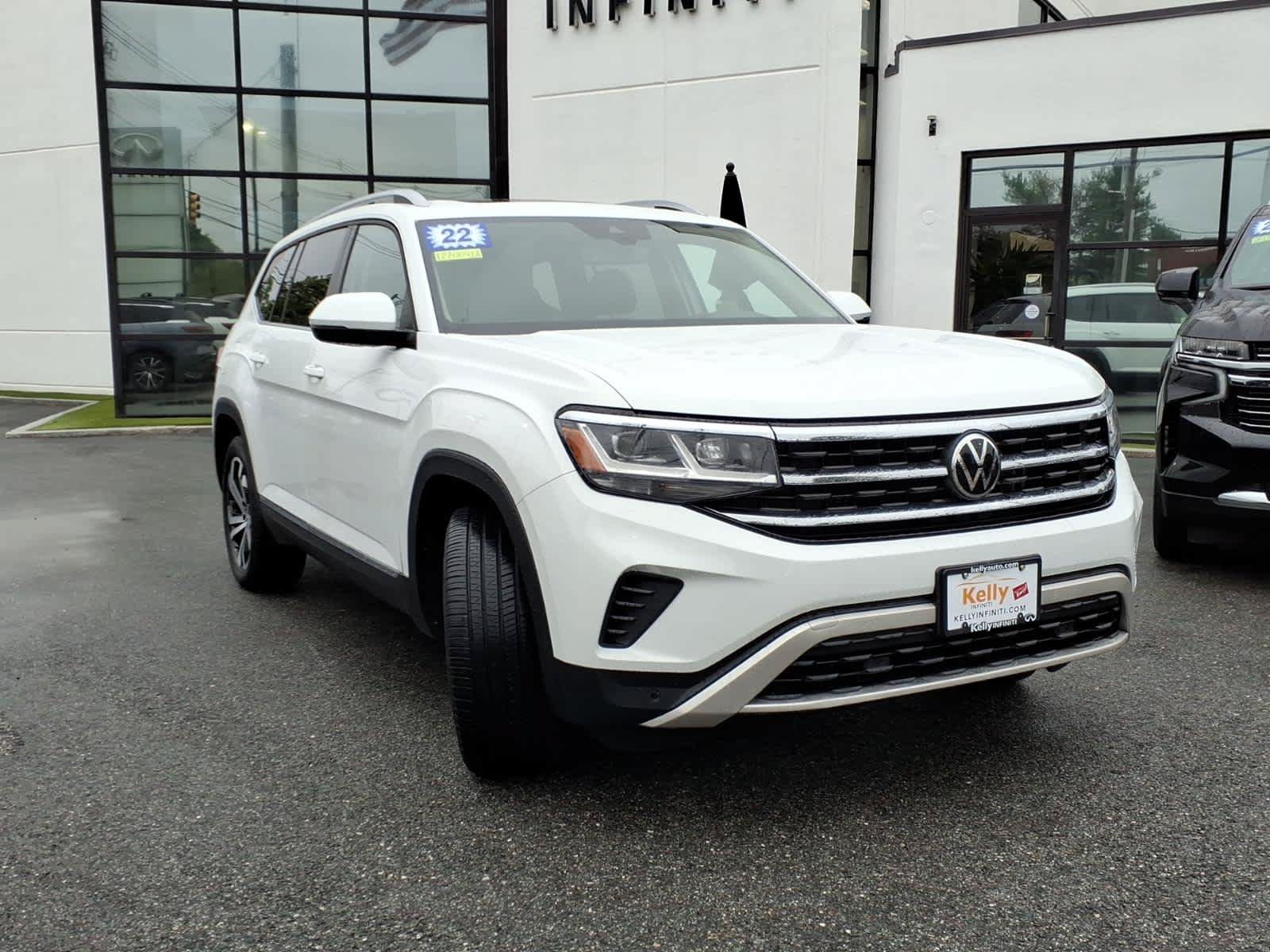 Used 2022 Volkswagen Atlas SEL AWD/4WD image 3