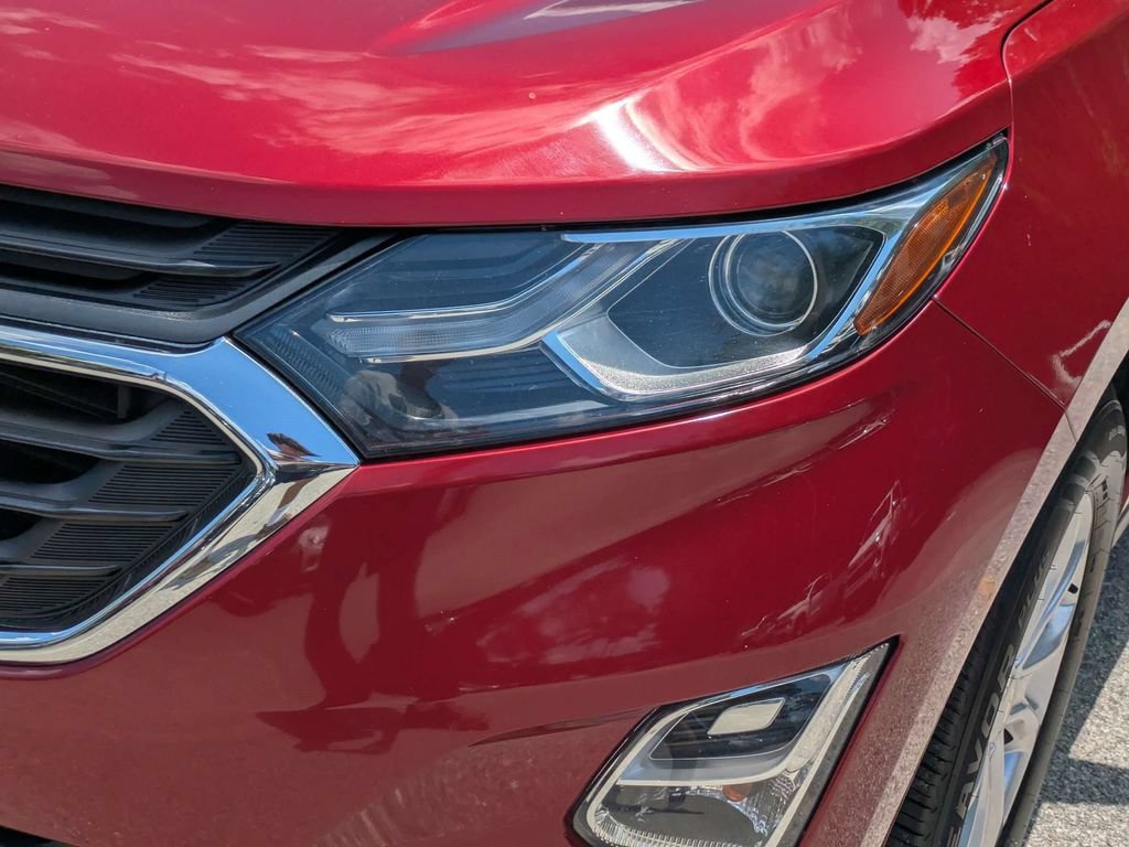 Used 2018 Chevrolet Equinox LT w/ Sun & Infotainment Package AWD/4WD image 10
