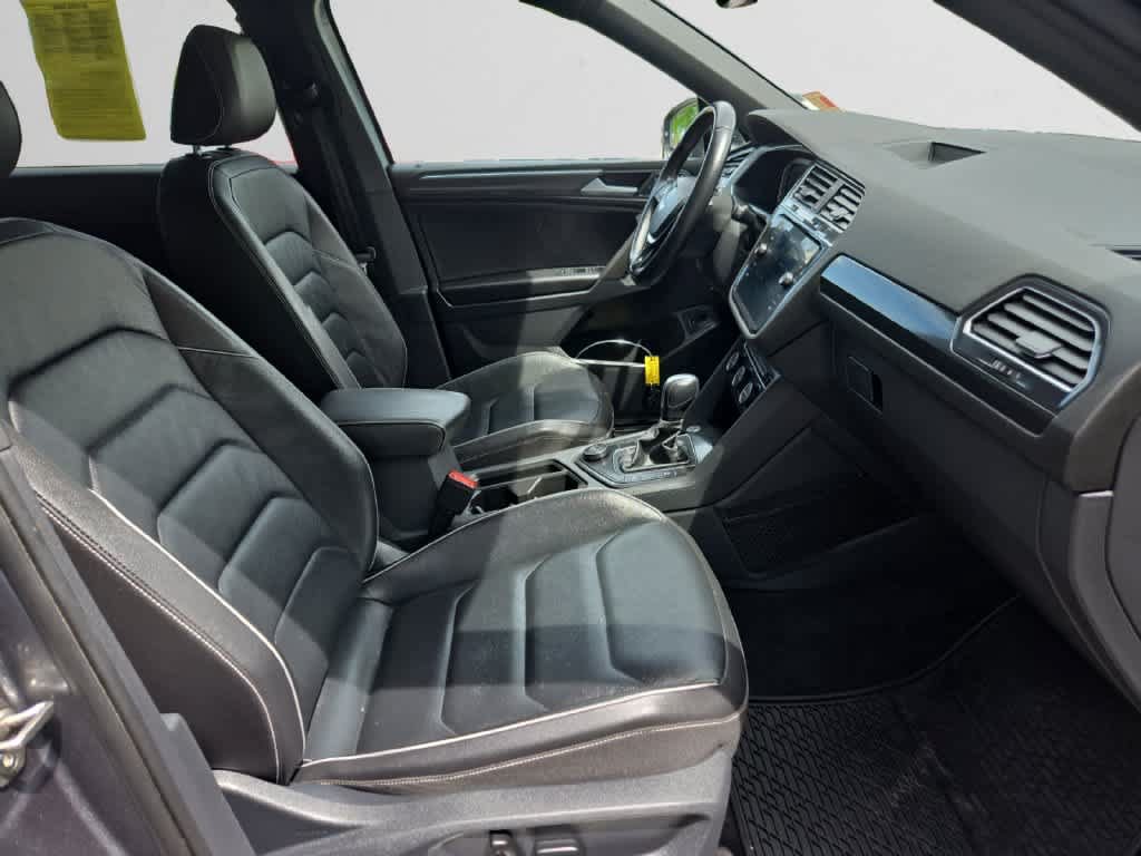 Used 2021 Volkswagen Tiguan SEL Premium R-Line AWD/4WD image 15