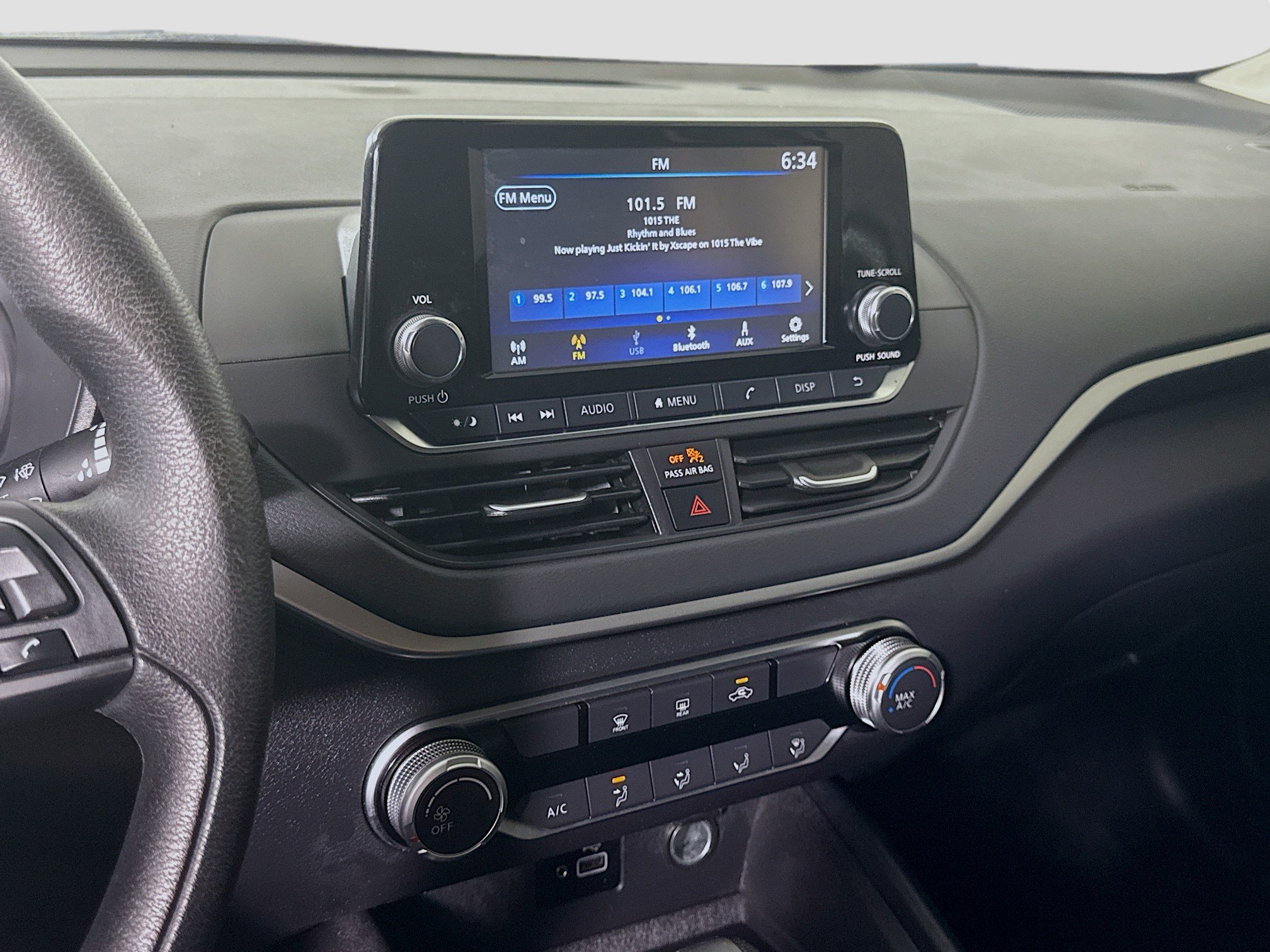 Used 2023 Nissan Altima 2.5 S image 18