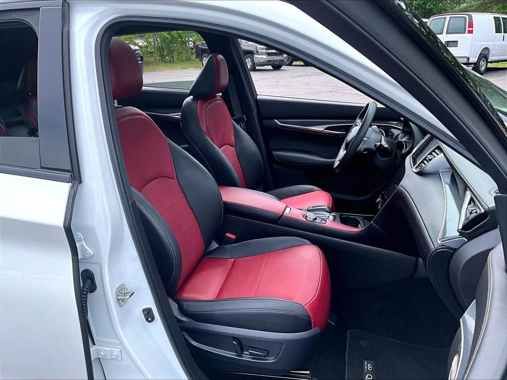 Used 2024 INFINITI QX50 Sport AWD/4WD image 11