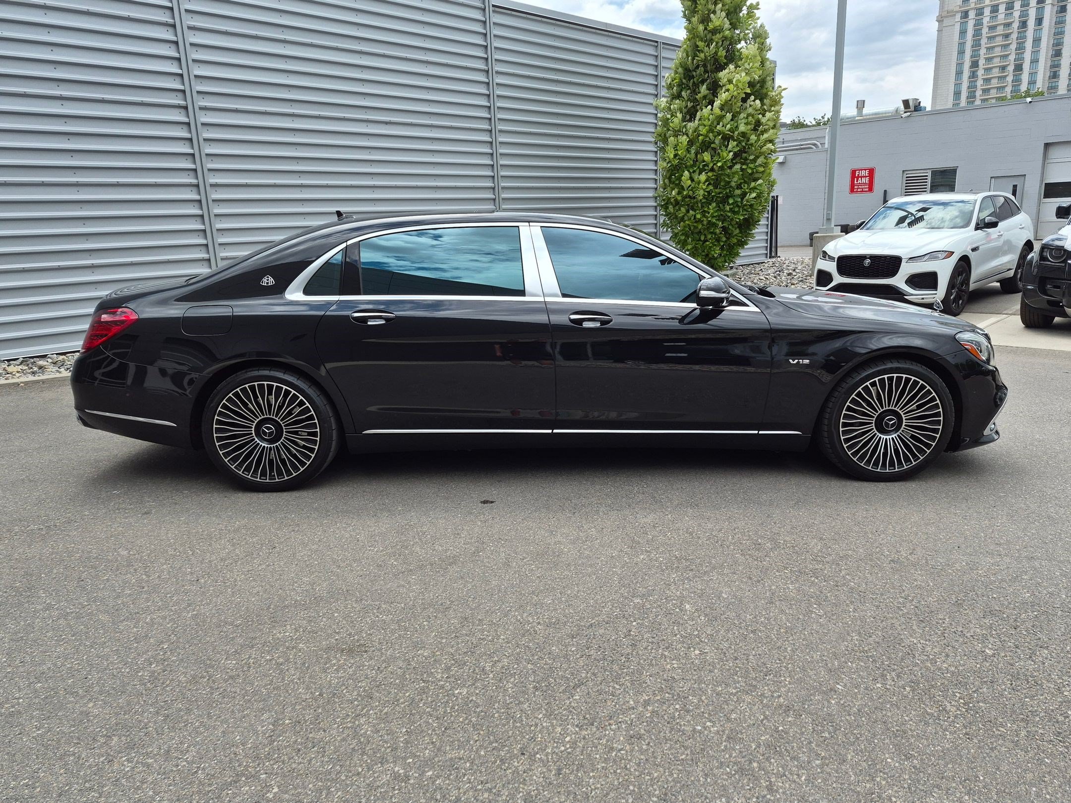 Used 2018 Mercedes-Benz Maybach S 650 image 2