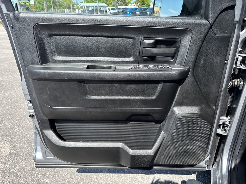 Used 2023 RAM 1500 Tradesman w/ Tradesman SXT Package image 12