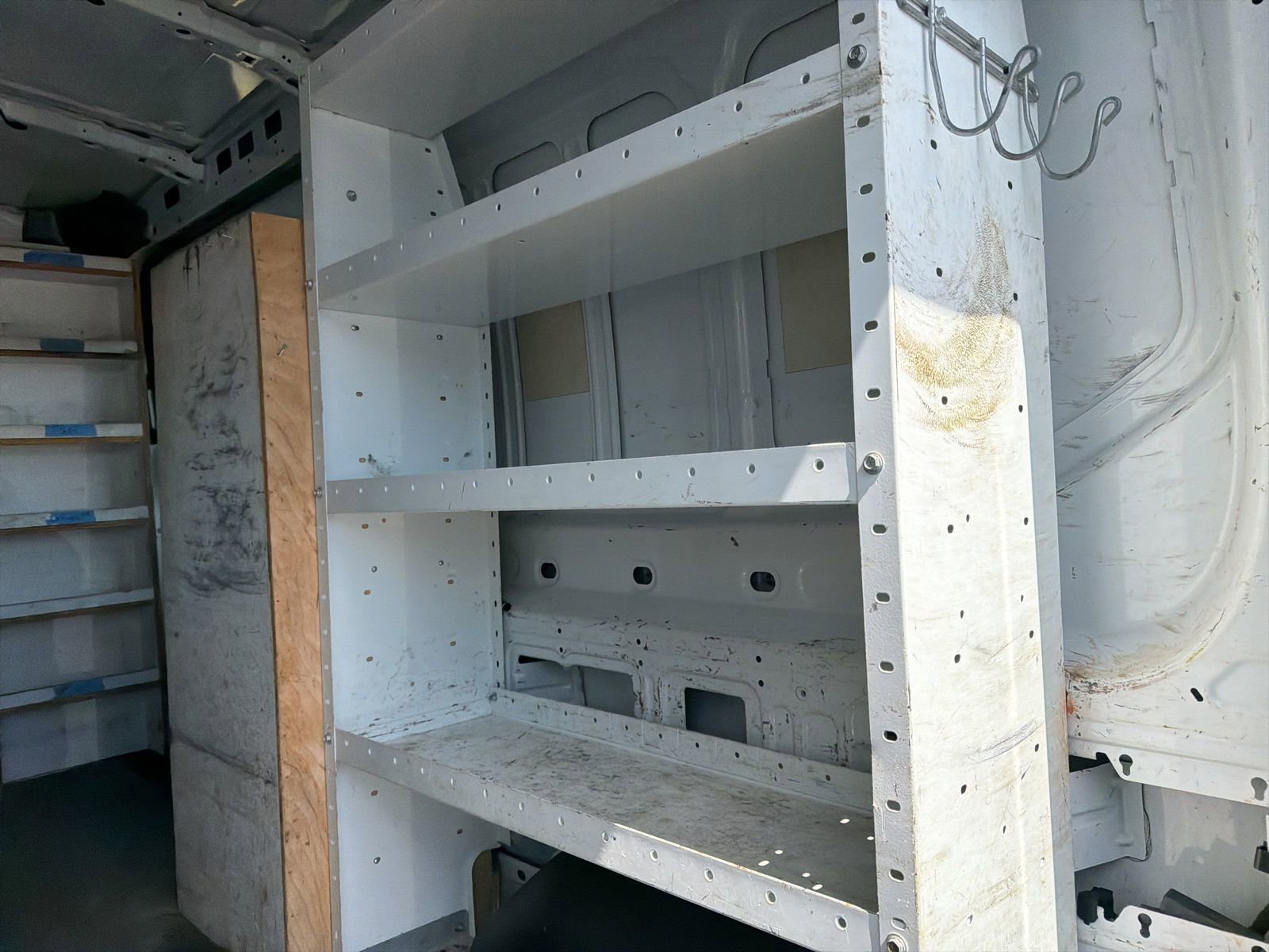 Used 2015 Ford Transit 250 148 Medium Roof image 6