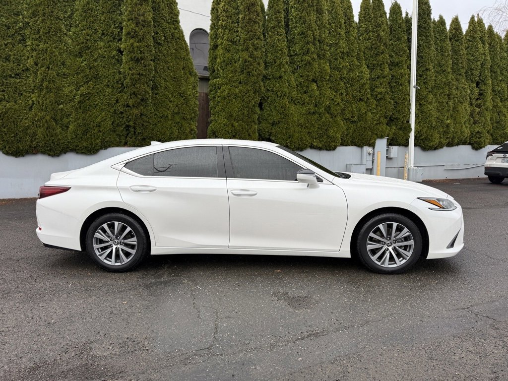 Used 2019 Lexus ES 350 w/ Premium Package image 9
