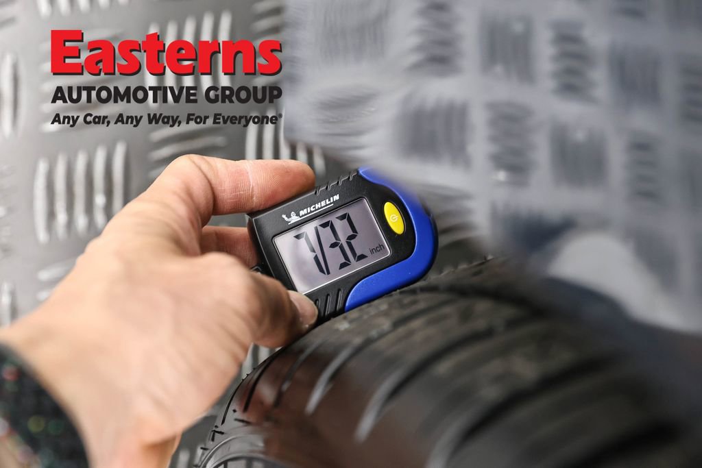 Used 2022 Volvo S60 B5 Momentum AWD/4WD image 28