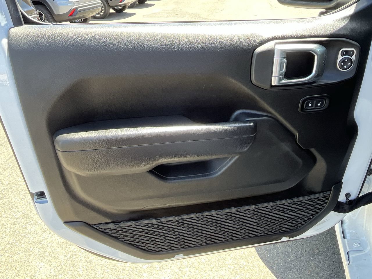 Used 2025 Jeep Wrangler Unlimited Sport AWD/4WD image 20