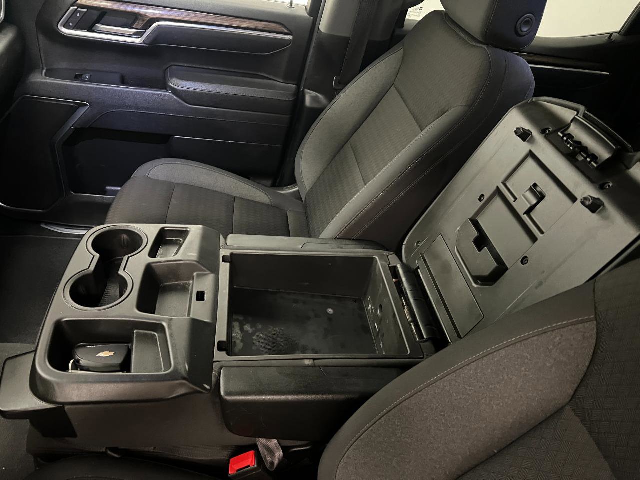 Used 2025 Chevrolet Silverado 1500 LT image 30