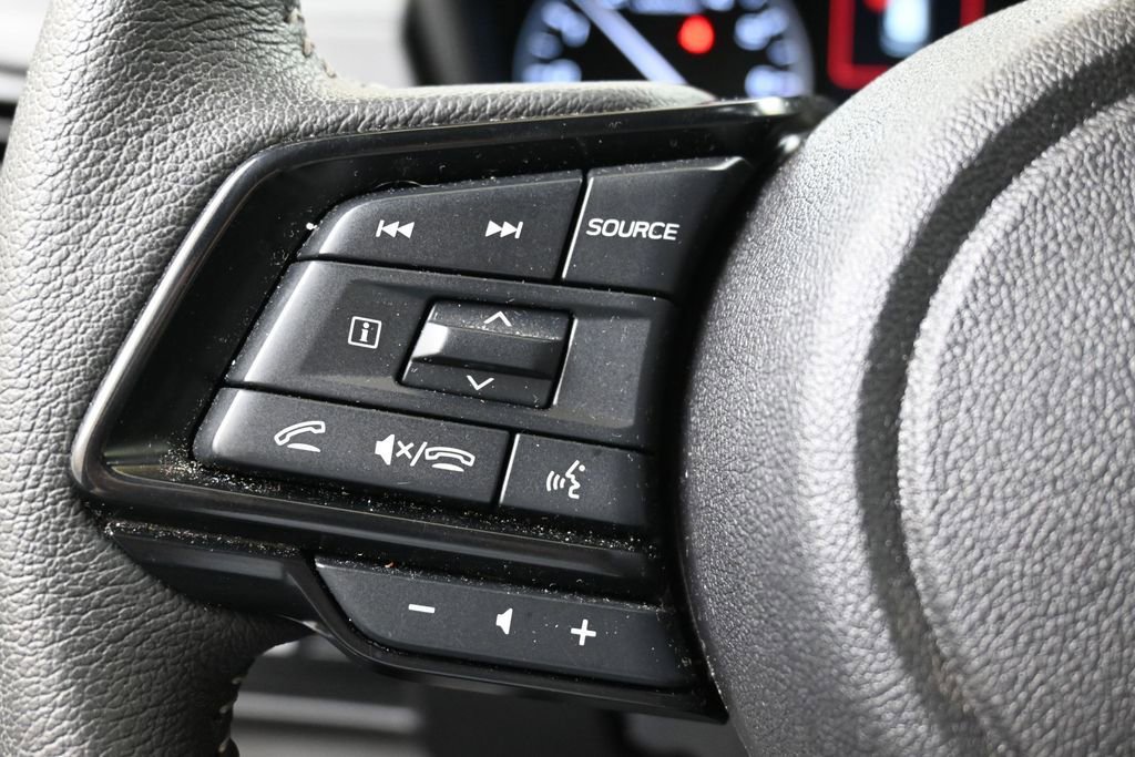 Used 2025 Subaru Forester Premium AWD/4WD image 24