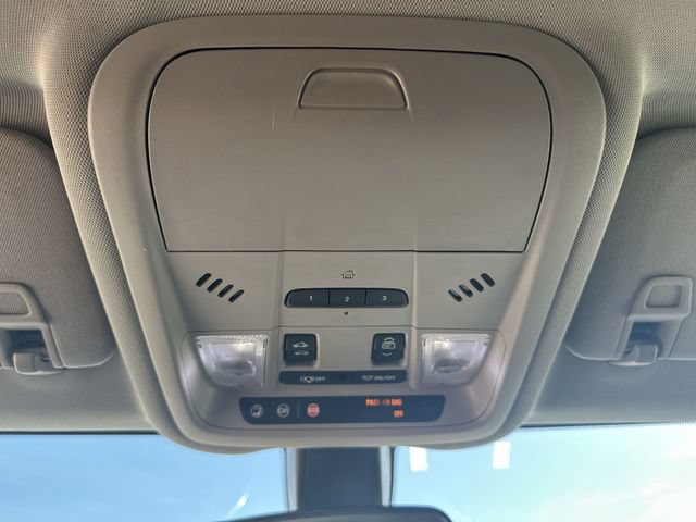 Used 2019 Chevrolet Equinox LT w/ Sun & Navigation Package FWD image 40