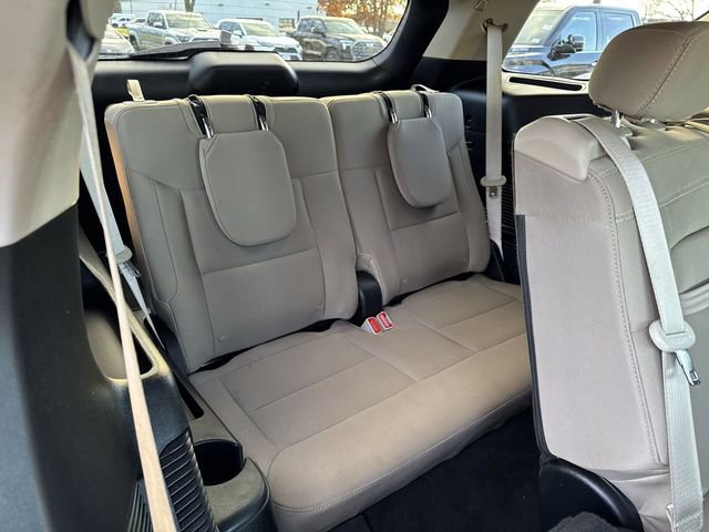 Used 2023 Ford Explorer XLT image 23